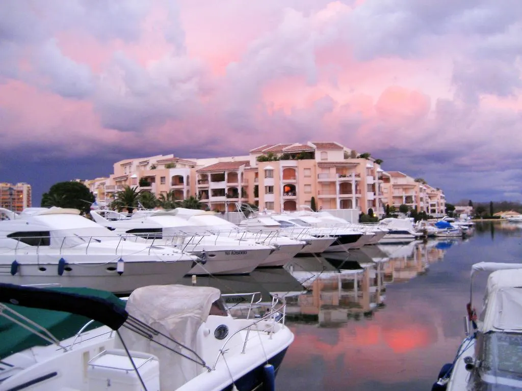 Apartment Studio Ile Cannes Marina Mandelieu-la-Napoule