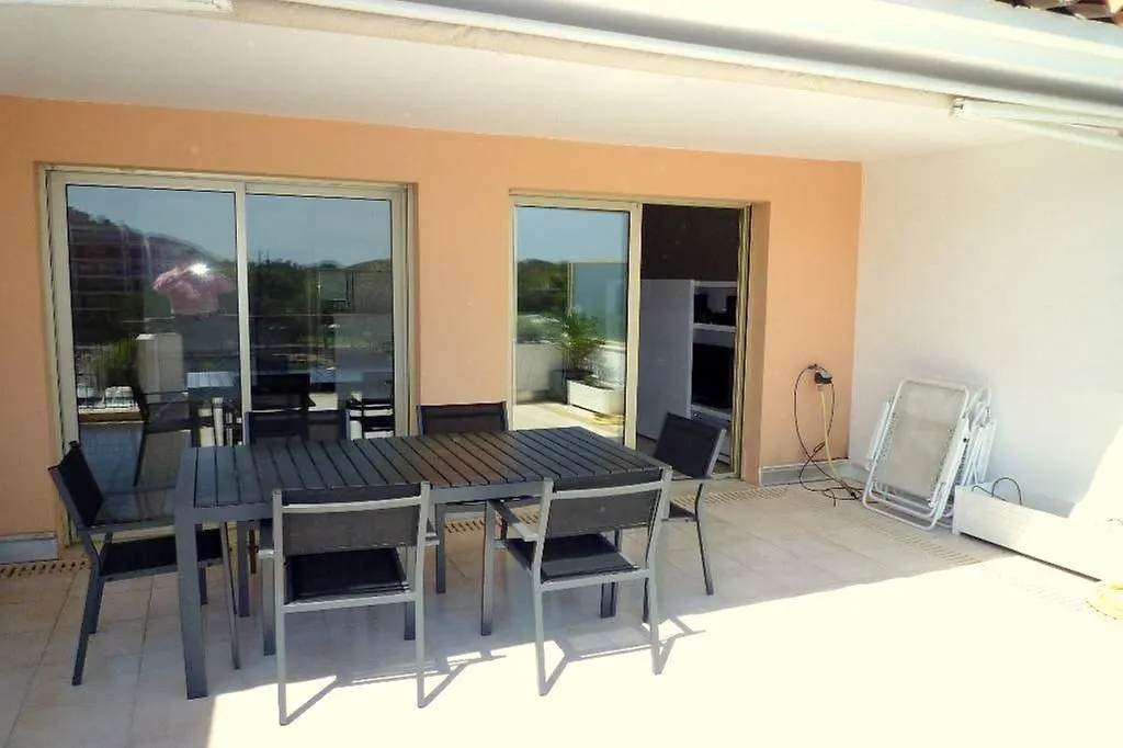 Studio Ile Cannes Marina Mandelieu