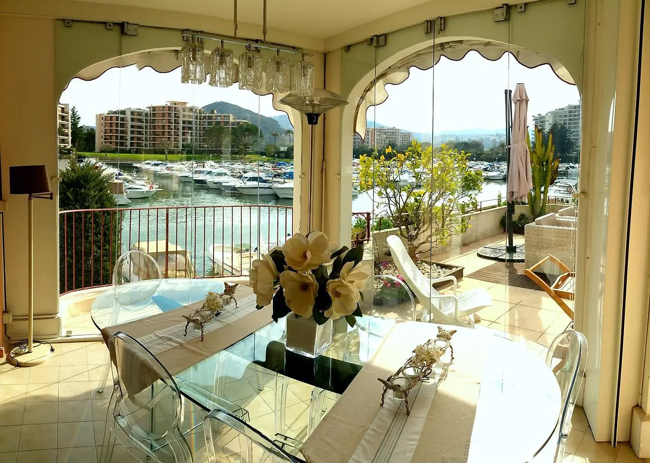 Studio Ile Cannes Marina Mandelieu